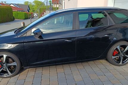 Seat Leon 176.000 km 10.200 &euro; Passau 94036