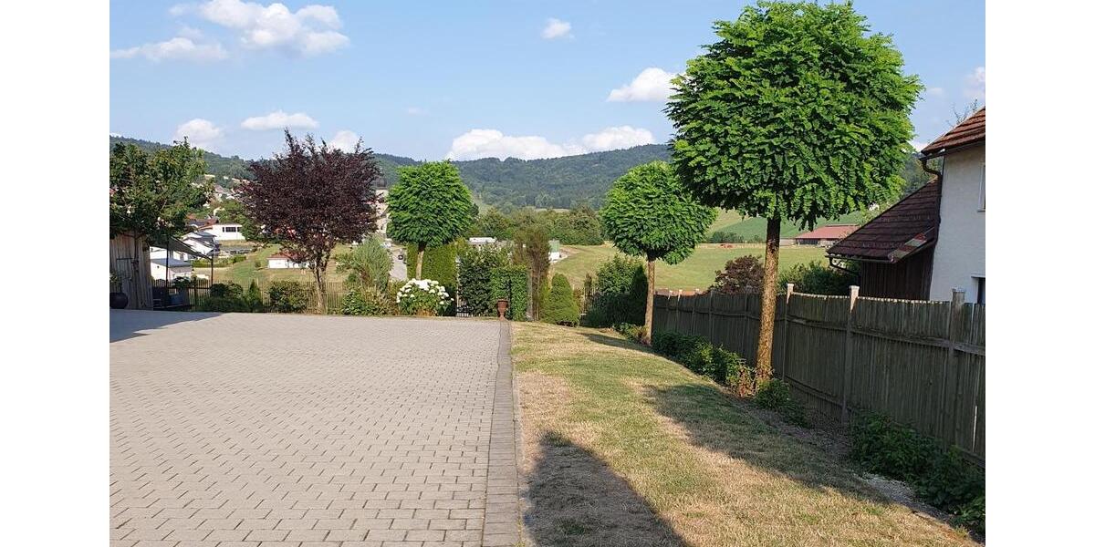 Einfamilienhaus Hauzenberg - 6 Zimmer, 210 m&sup2;, 450.000&euro; | Angebot:25173064