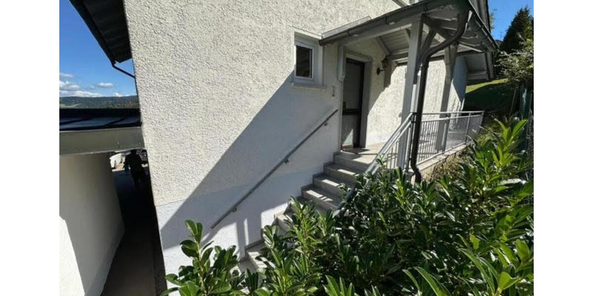 Einfamilienhaus Hauzenberg - 8 Zimmer, 156 m&sup2;, 365.000&euro; | Angebot:24370595