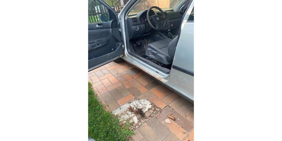 VW Golf 198.375 km 1.100 &euro; Zenting 94579