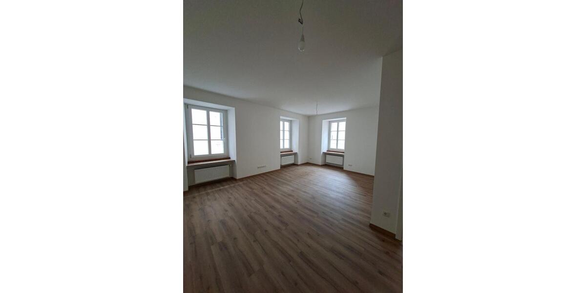 Etagenwohnung Passau Mühltal - 2 Zimmer, 63 m&sup2;, 875&euro; | Angebot:25266945
