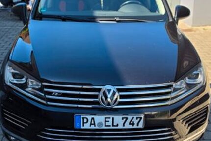 VW Touareg 229.685 km 17.400 &euro; Rehschaln 94081