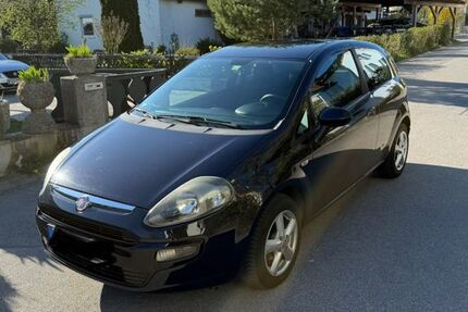 Fiat Punto 127.000 km 2.350 &euro; Neuhaus 94152