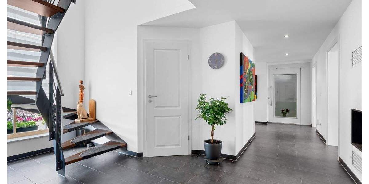 Mehrfamilienhaus, Wohnhaus Künzing Forsthart - 7 Zimmer, 343 m&sup2;, 945.000&euro; | Angebot:25679593