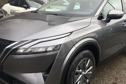 Nissan Qashqai 15.669 km 21.490 &euro; Passau 94036