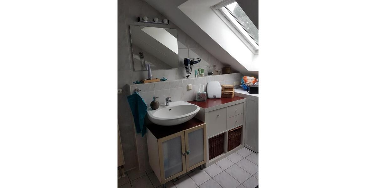 Dachgeschoßwohnung Neuburg am Inn - 2 Zimmer, 62 m&sup2;, 580&euro; | Angebot:25960639