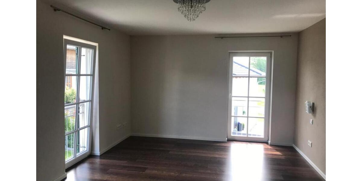 Etagenwohnung Ortenburg - 3 Zimmer, 104 m&sup2;, 850&euro; | Angebot:25941753