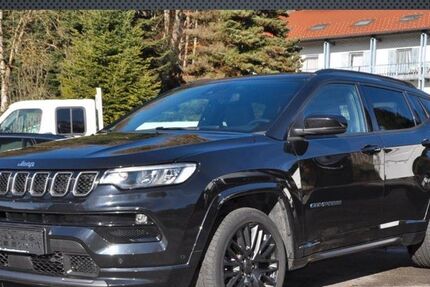 Jeep Compass 135.942 km 16.950 &euro; Passau 94036