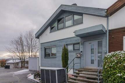 Haus Passau Hacklberg - 5 Zimmer, 140 m&sup2;, 380.000&euro; | Angebot:25708721