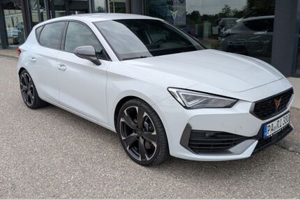 Cupra Leon 12.900 km 32.680 &euro; Pocking 94060