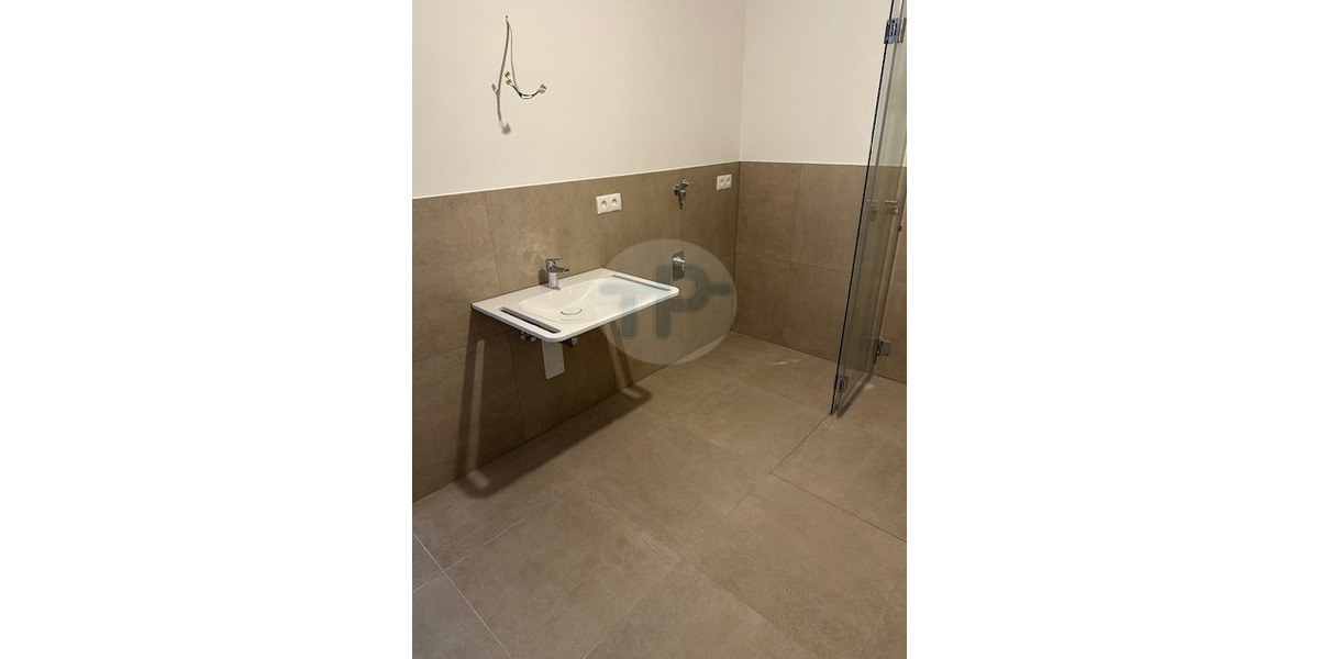 Etagenwohnung Hauzenberg - 2 Zimmer, 104 m&sup2;, 469.000&euro; | Angebot:25745717