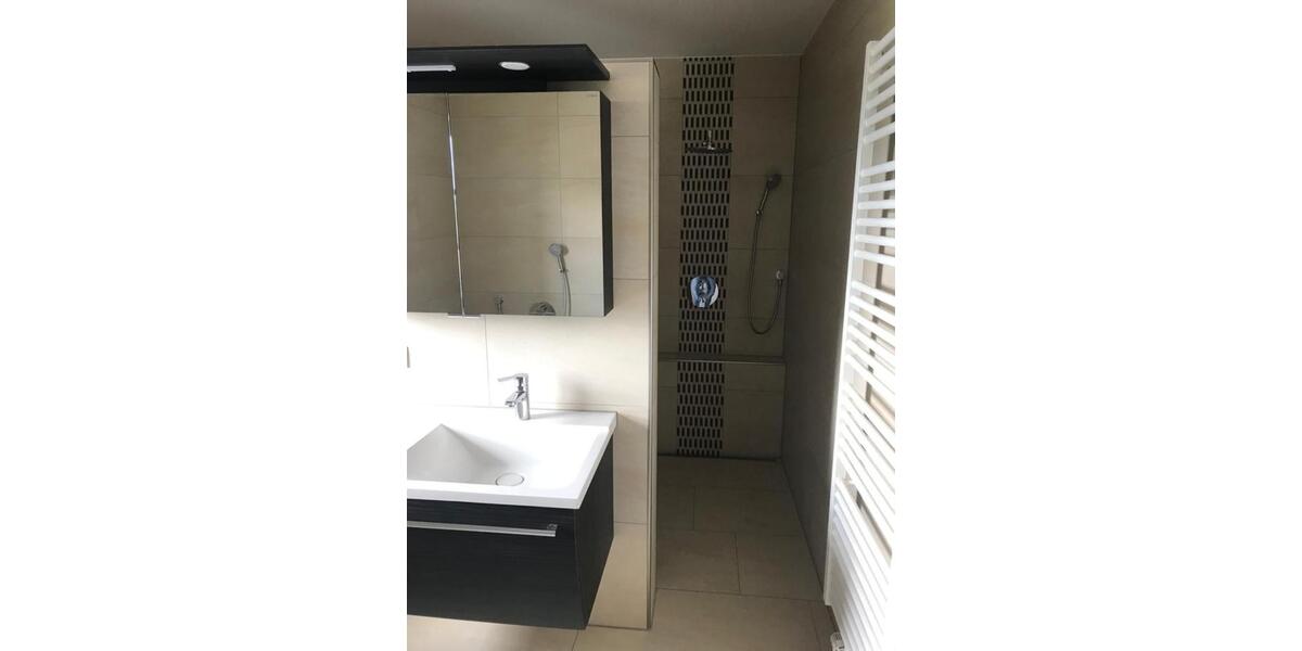 Etagenwohnung Ortenburg - 3 Zimmer, 104 m&sup2;, 850&euro; | Angebot:25941753