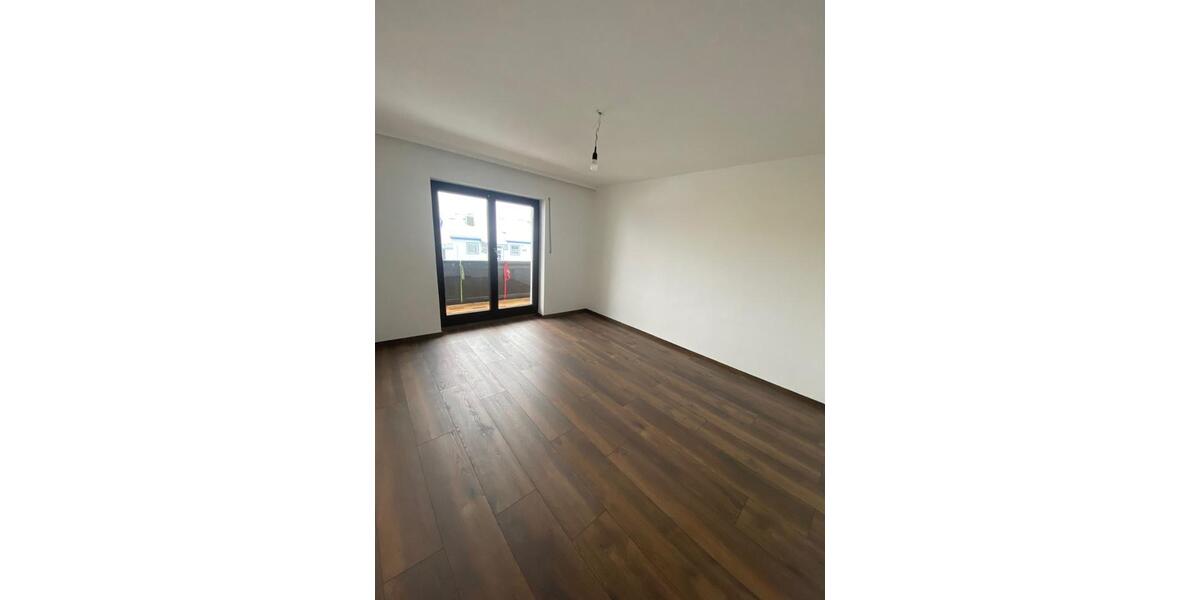 Etagenwohnung Schöllnach - 5 Zimmer, 110 m&sup2;, 798&euro; | Angebot:25049234