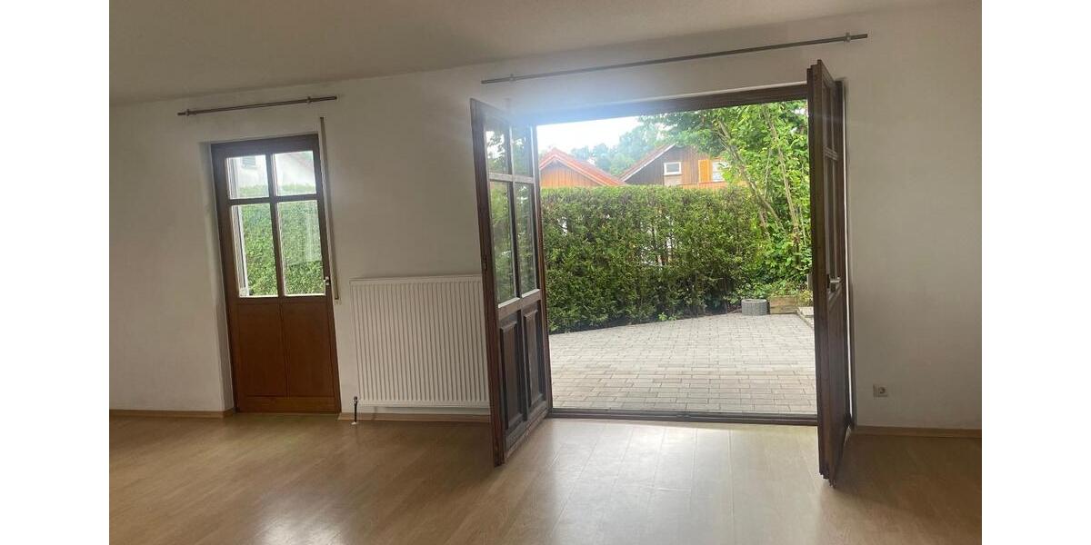 Doppelhaushälfte Tiefenbach - 6 Zimmer, 160 m&sup2;, 320.000&euro; | Angebot:27019840