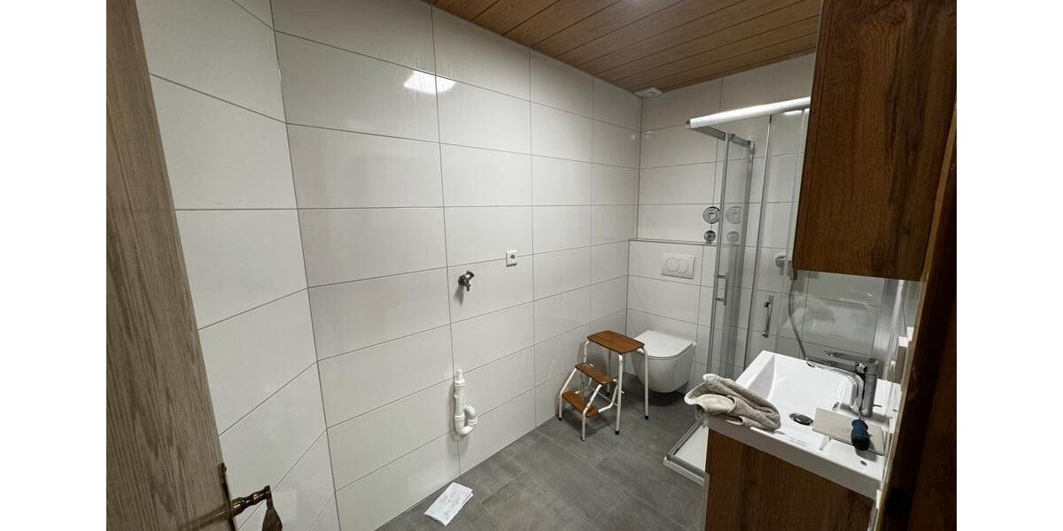 Dachgeschoßwohnung Kirchham - 1 Zimmer, 27 m&sup2;, 500&euro; | Angebot:26035507