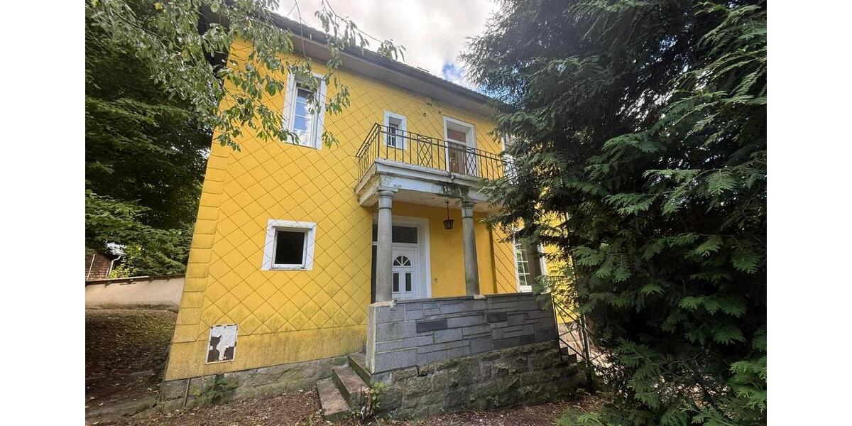 Villa Freyung - 10 Zimmer, 300 m&sup2;, 429.000&euro; | Angebot:26960652