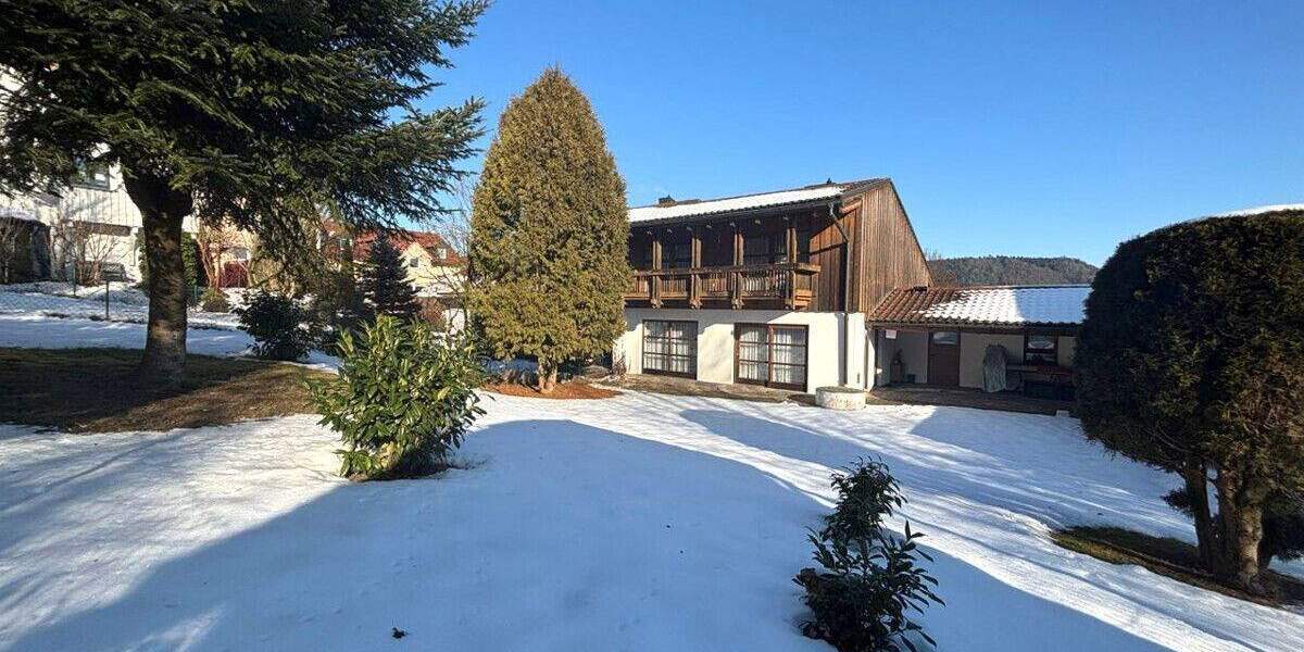 Einfamilienhaus Vilshofen - 9 Zimmer, 204 m&sup2;, 437.000&euro; | Angebot:25797710