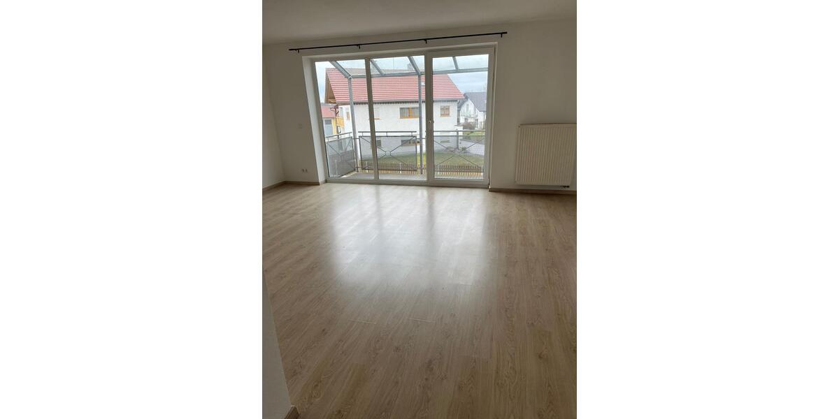 Etagenwohnung Eging am See - 3 Zimmer, 75 m&sup2;, 650&euro; | Angebot:25944333