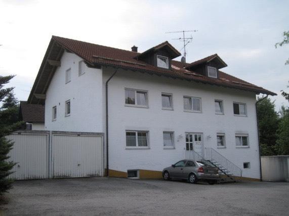 Dachgeschoßwohnung Fürstenzell - 2 Zimmer, 60 m&sup2;, 120.000&euro; | Angebot:24600384