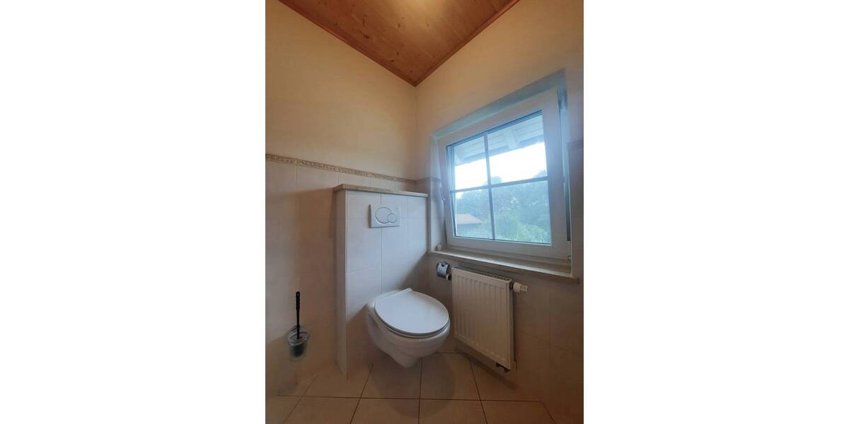 Einfamilienhaus Haarbach Wolfakirchen - 8 Zimmer, 210 m&sup2;, 360.000&euro; | Angebot:25708687