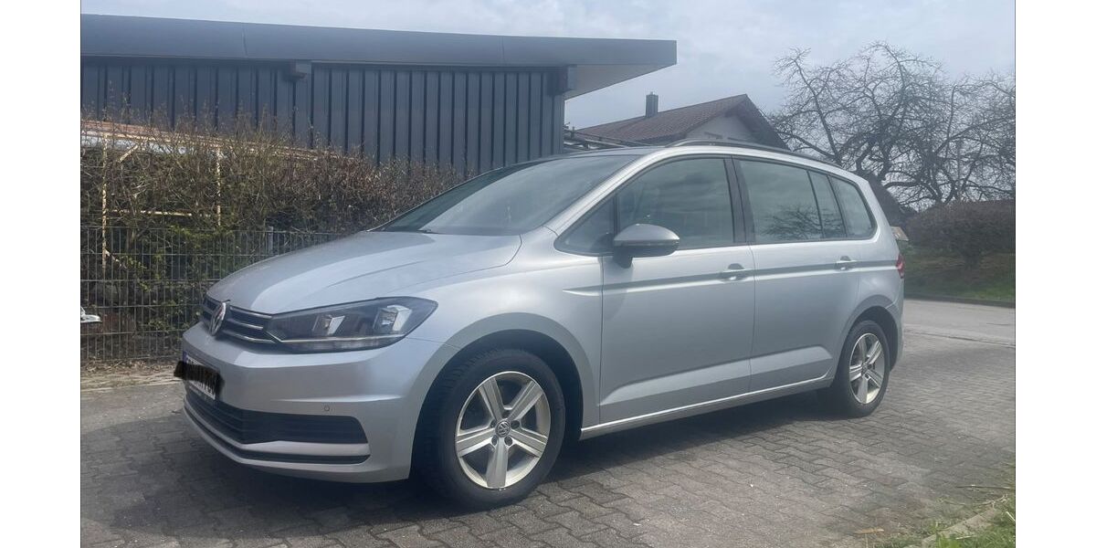 VW Touran 149.355 km 11.900 &euro; Hutthurm 94116
