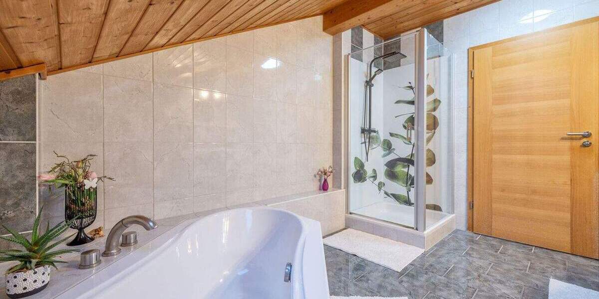 Einfamilienhaus Haarbach / Rainding Rainding - 5 Zimmer, 243 m&sup2;, 649.000&euro; | Angebot:25696556