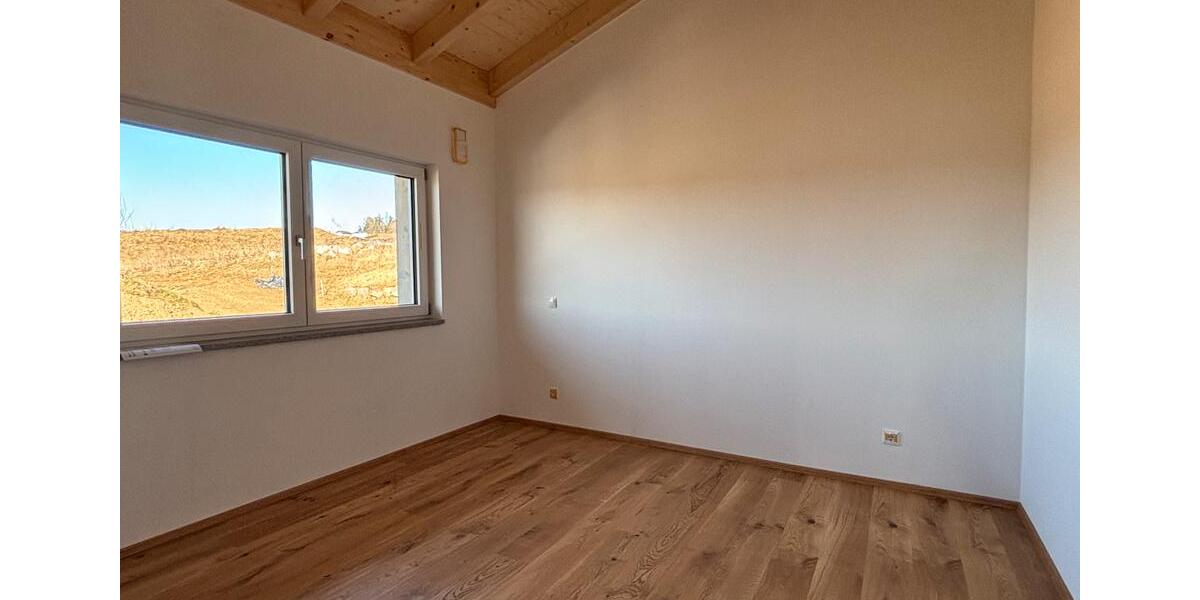 Etagenwohnung Büchlberg - 3 Zimmer, 83 m&sup2;, 1.000&euro; | Angebot:24419397