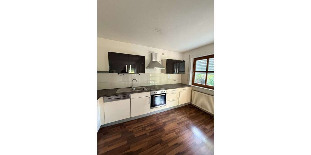 Etagenwohnung Passau Maierhof - 3 Zimmer, 93 m&sup2;, 975&euro; | Angebot:27237129