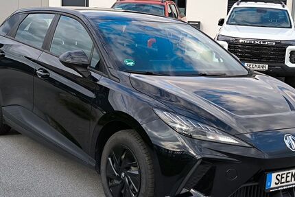 MG 4 31.000 km 17.990 &euro; Fürstenzell 94081