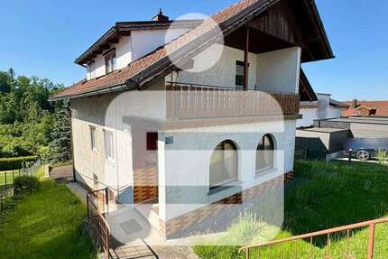 Haus Hauzenberg - 6 Zimmer, 134 m&sup2;, 214.000&euro; | Angebot:27015813