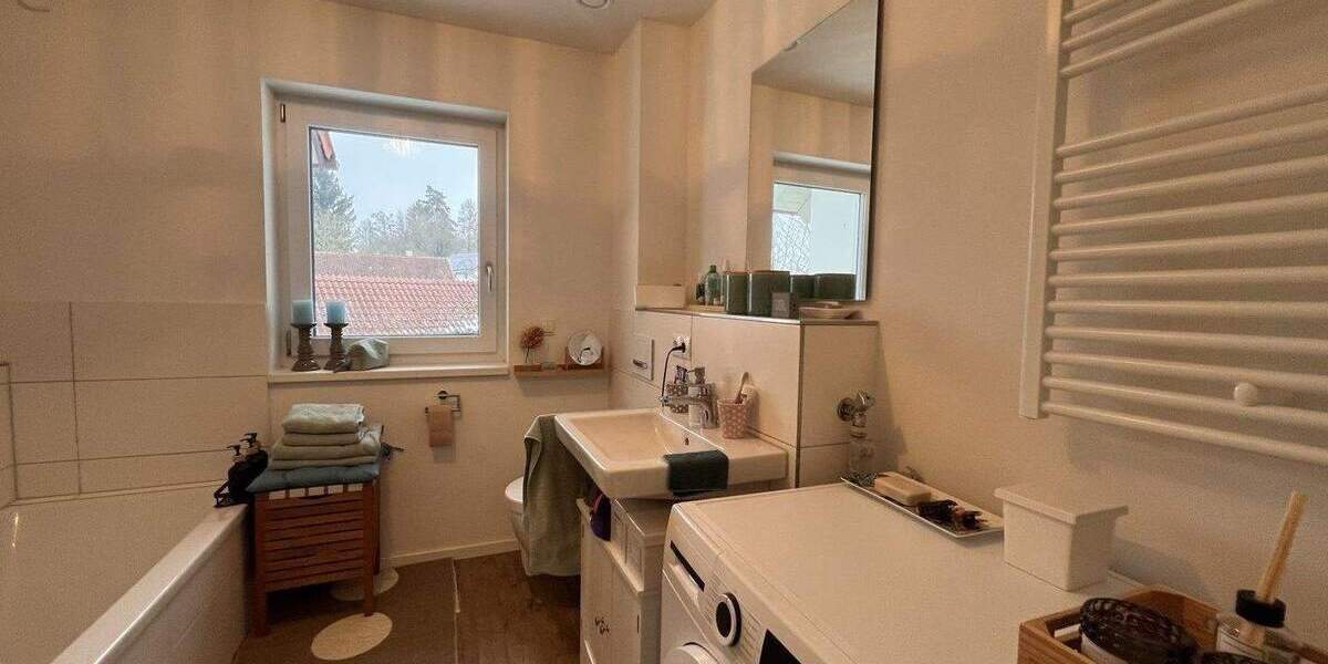 Etagenwohnung Aidenbach - 4 Zimmer, 94 m&sup2;, 290.000&euro; | Angebot:25744721