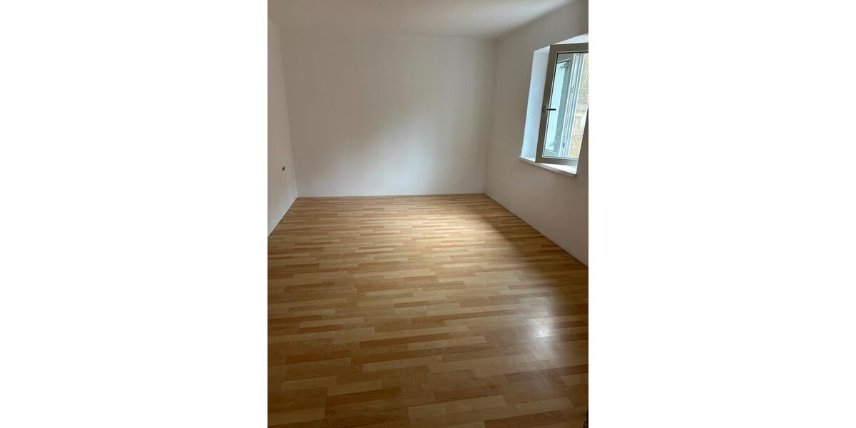 Erdgeschoßwohnung Passau Mühltal - 2 Zimmer, 60 m&sup2;, 594&euro; | Angebot:25960648