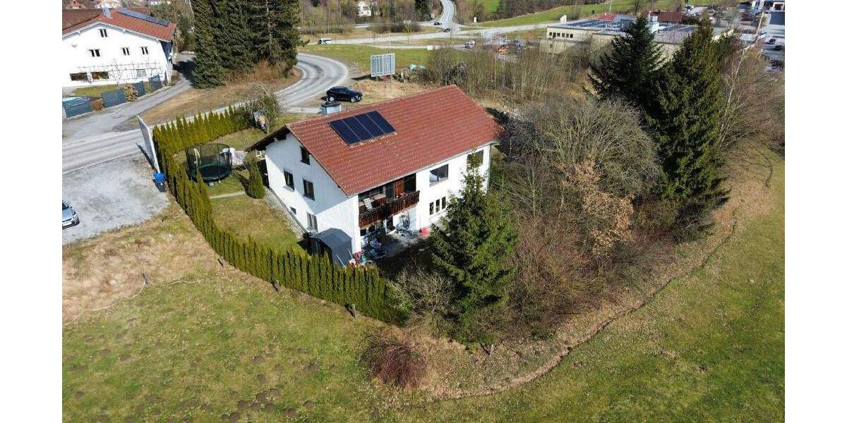 Mehrfamilienhaus, Wohnhaus Waldkirchen - 9 Zimmer, 197 m&sup2;, 690.000&euro; | Angebot:25699679