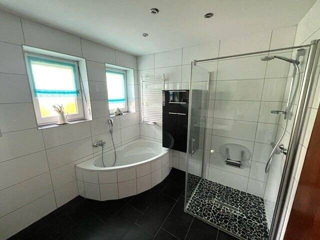 Mehrfamilienhaus, Wohnhaus Schöllnach - 269.000&euro; | Angebot:25698583