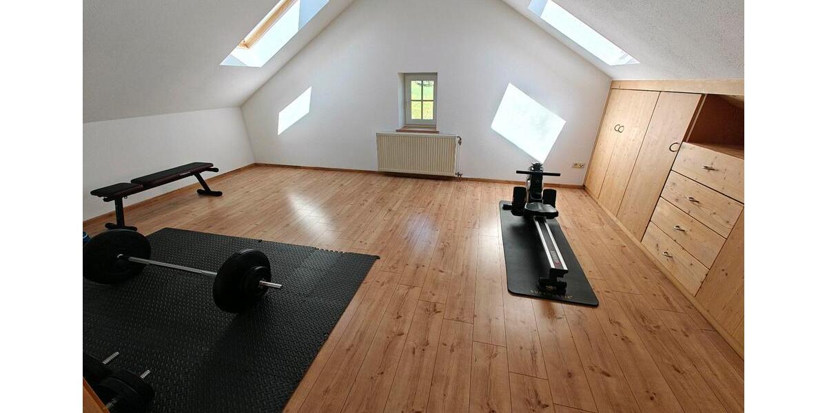 Einfamilienhaus Aicha vorm Wald - 7 Zimmer, 240 m&sup2;, 1.500&euro; | Angebot:26113051