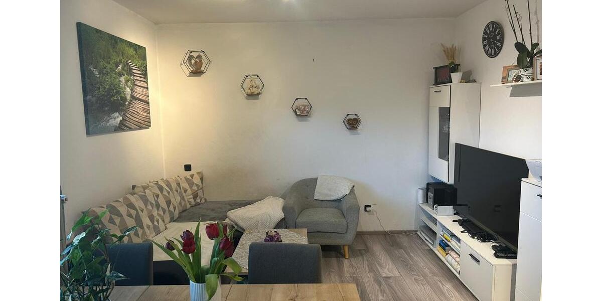 Etagenwohnung Jandelsbrunn - 2 Zimmer, 44 m&sup2;, 330&euro; | Angebot:25648920