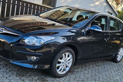 Hyundai i30 127.000 km 3.950 &euro; Vilshofen an der Donau 94474