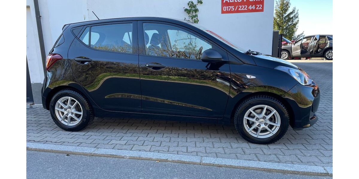 Hyundai i10 32.128 km 7.690 &euro; Passau - Grubweg 94034