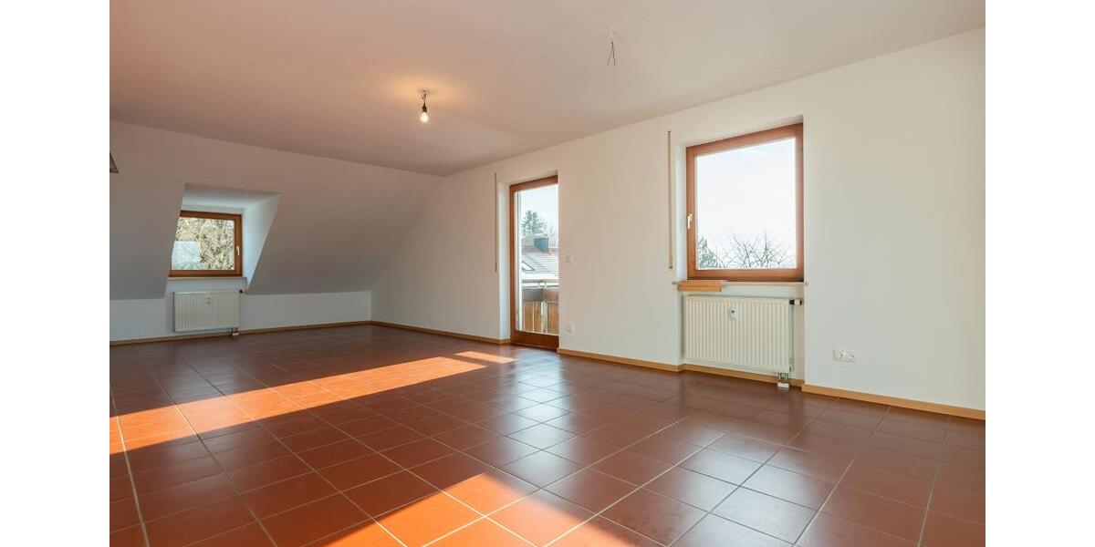 Dachgeschoßwohnung Passau Maierhof - 2 Zimmer, 76 m&sup2;, 850&euro; | Angebot:26006513