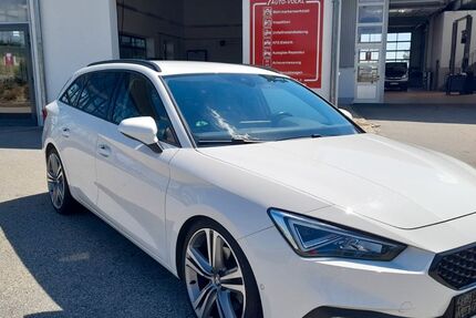 Seat Leon 112.546 km 18.999 &euro; Neuburg/Inn bei Passau 94127