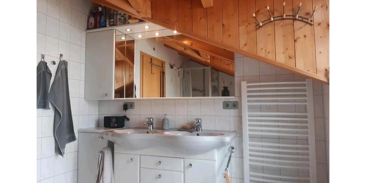 Mehrfamilienhaus, Wohnhaus Salzweg - 7 Zimmer, 240 m&sup2;, 570.000&euro; | Angebot:26220943