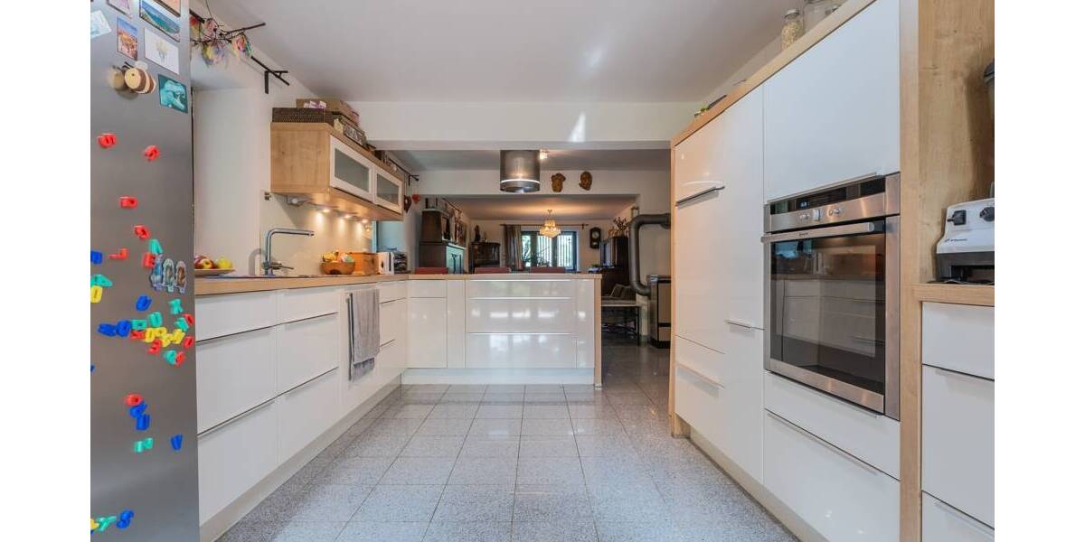 Einfamilienhaus Windorf Otterskirchen - 8 Zimmer, 360 m&sup2;, 1.600.000&euro; | Angebot:25803032