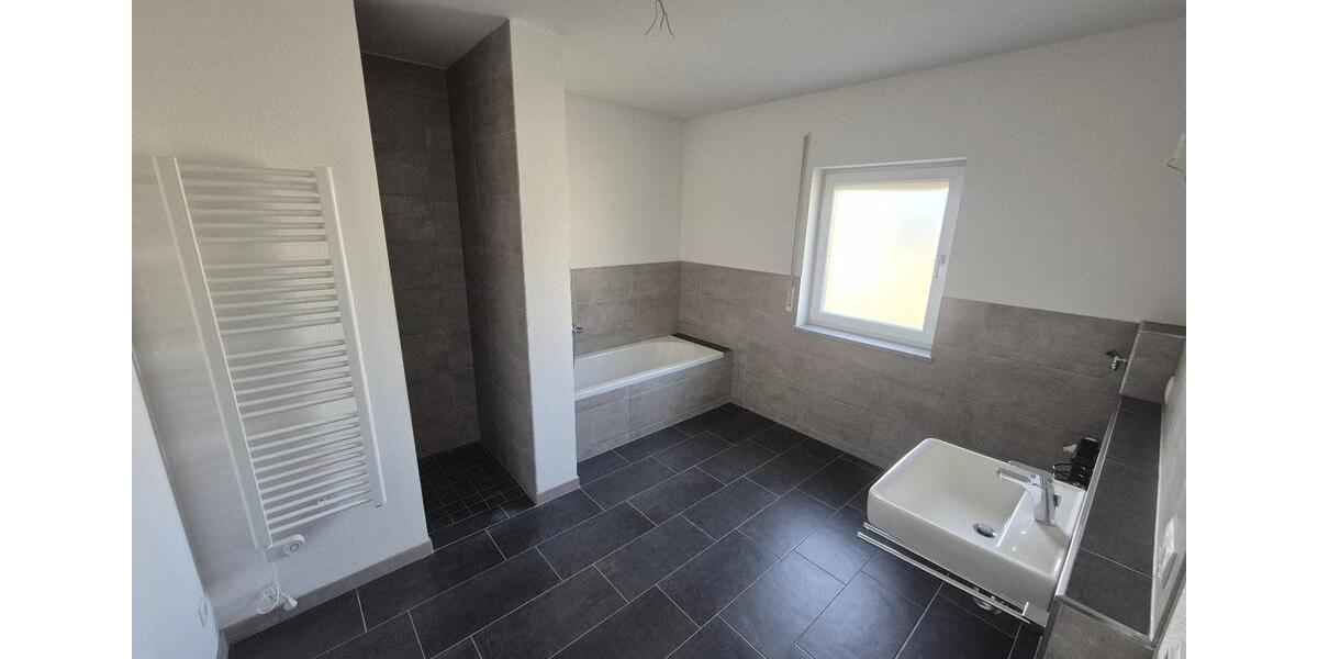 Terrassenwohnung Bad Griesbach im Rottal - 3.5 Zimmer, 92 m&sup2;, 970&euro; | Angebot:25992294