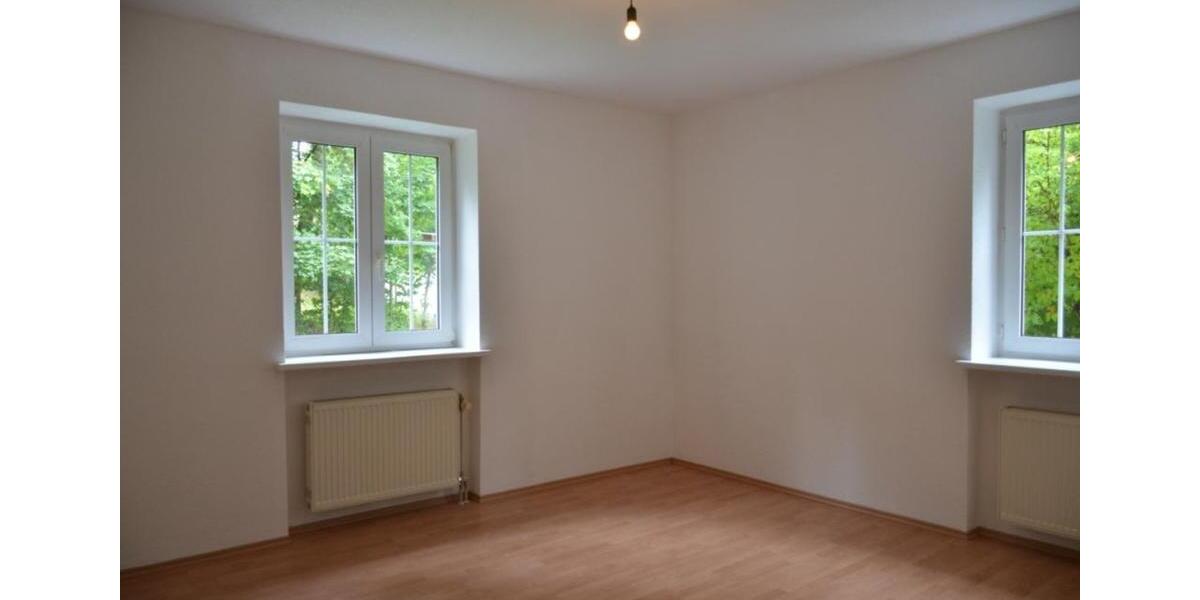 Erdgeschoßwohnung Hauzenberg - 3 Zimmer, 80 m&sup2;, 495&euro; | Angebot:25319226