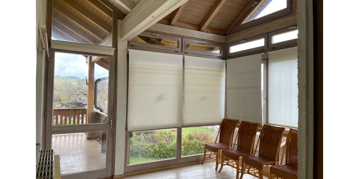 Einfamilienhaus Tiefenbach - 7 Zimmer, 270 m&sup2;, 1.450&euro; | Angebot:25442072