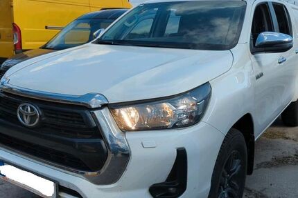 Toyota Hilux 201.900 km 30.000 &euro; Pocking 94060
