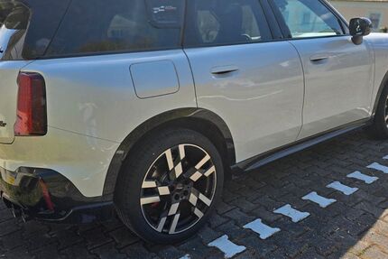 Mini John Cooper Works Countryman 7.600 km 45.900 &euro; Vilshofen 94474