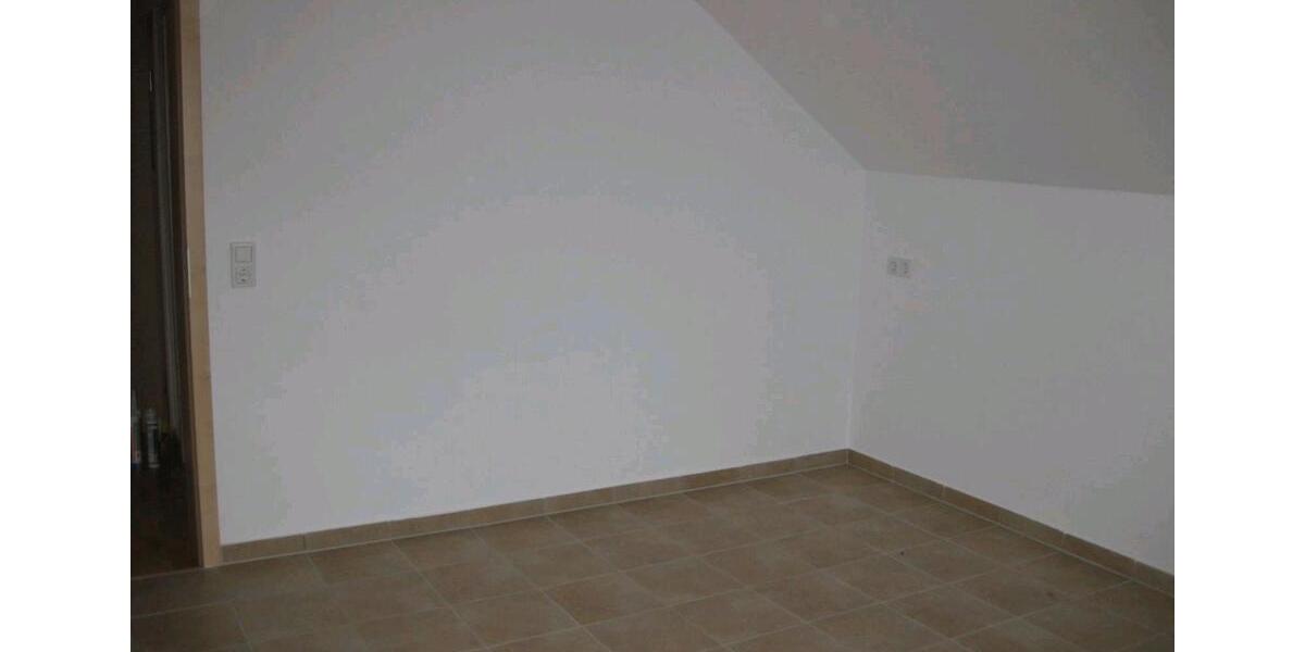 Maisonettenwohnung Pocking - 4 Zimmer, 125 m&sup2;, 1.150&euro; | Angebot:26697938
