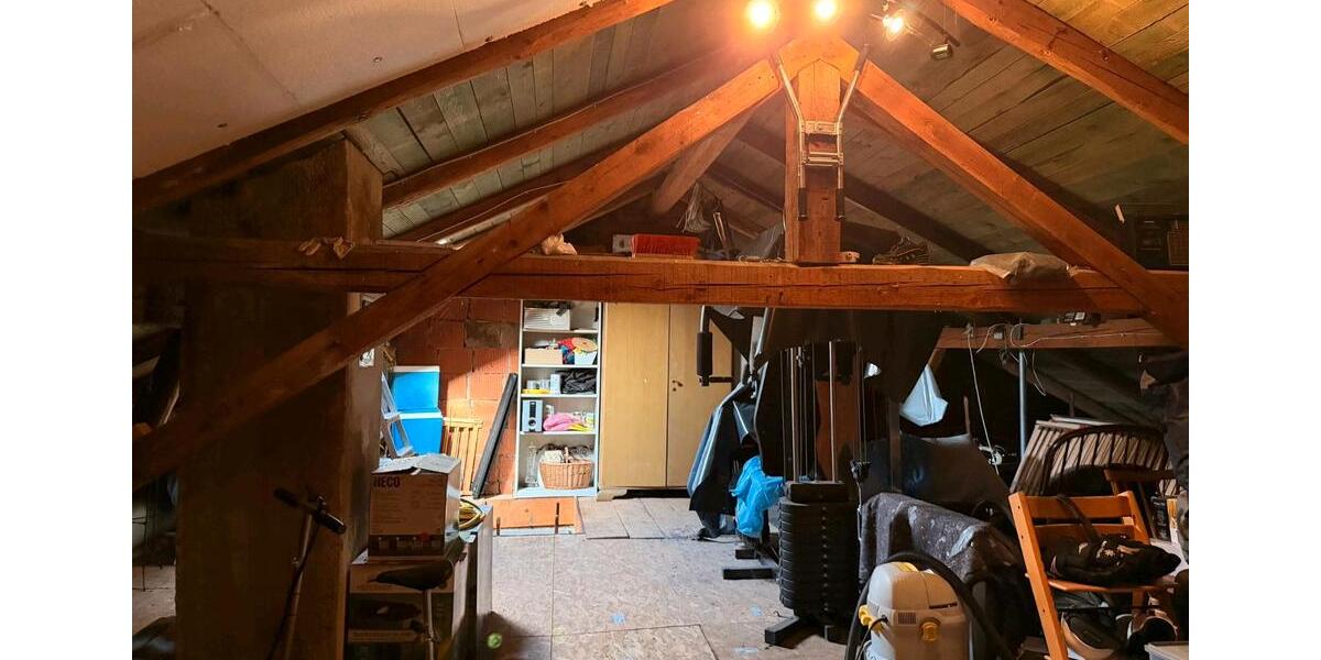 Doppelhaushälfte Bayerbach - 9 Zimmer, 141 m&sup2;, 1.400&euro; | Angebot:26026452