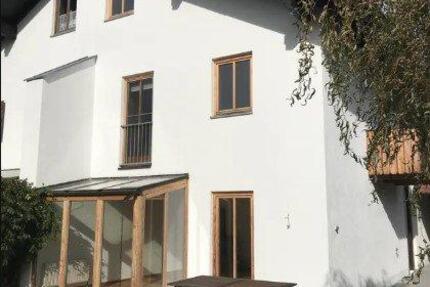 Haus Neuburg am Inn - 6 Zimmer, 153 m&sup2;, 439.000&euro; | Angebot:26803042